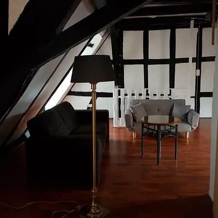 Semesterbostad Haus Am Bachgasse - Haus Von 1777 Mit Sauna Zell an der Mosel