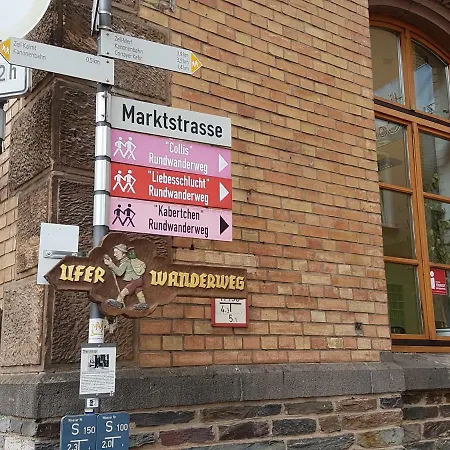 Haus Am Bachgasse - Haus Von 1777 Mit Sauna Prázdninový dům Zell an der Mosel