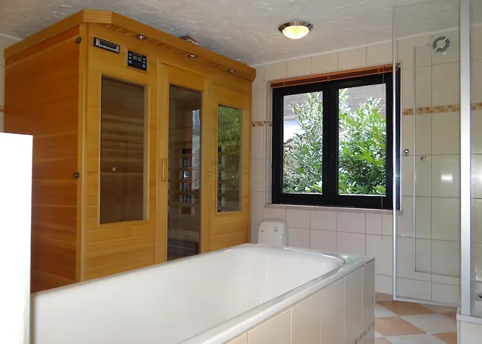 Haus Am Bachgasse - Haus Von 1777 Mit Sauna Prázdninový dům Zell an der Mosel