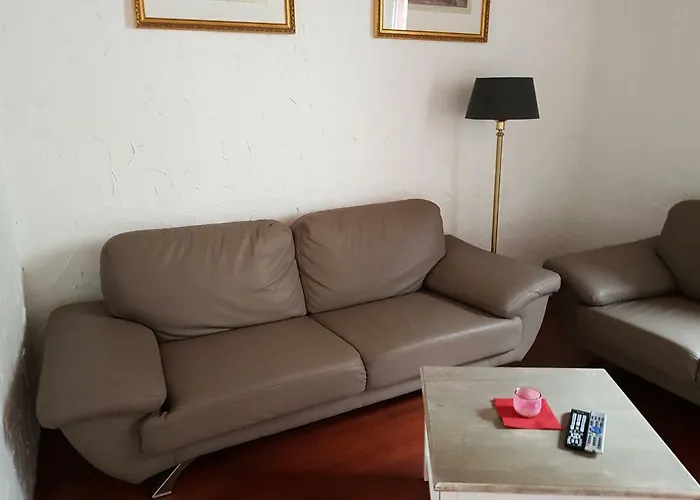 Haus Am Bachgasse - Haus Von 1777 Mit Sauna Holiday home Zell an der Mosel